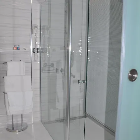 Kosk Hotel 3*